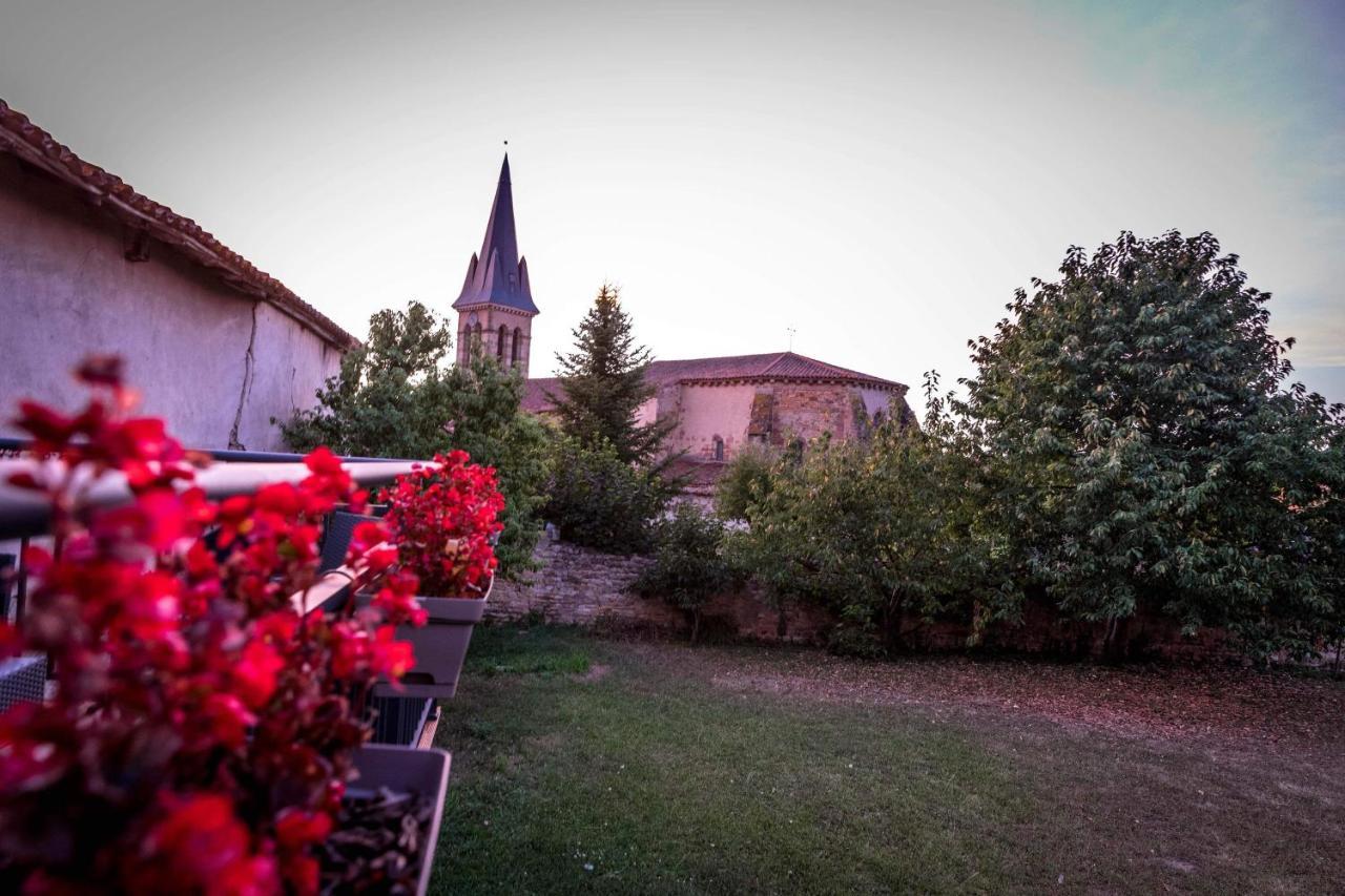 La Cheneviere Bed & Breakfast Saint-Rémy-de-Chargnat Exterior photo